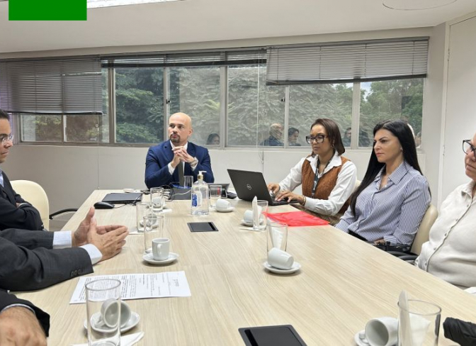 Presidente do Ipasgo Saúde se reúne com médicos do Cremego para ouvir reivindicações da categoria
